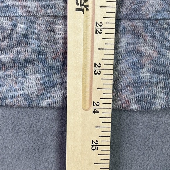 SUNDRY Python Snake Print Sweatshirt Womens 3 US L Pink Blue Gray Made in USA - Picture 8 of 8